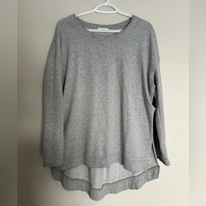 Z Supply lightweight long sleeve shirt. Women’s size small. Oversized.